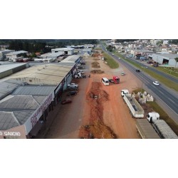 Devido às obras do binário, Rua Ema Taner de Andrade tem novo sentido